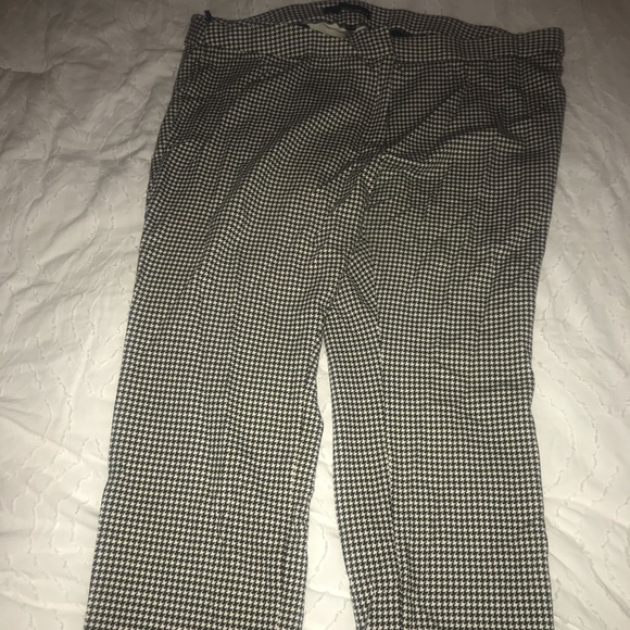 Amanda & Chelsea Capri pants - Picture 4 of 4